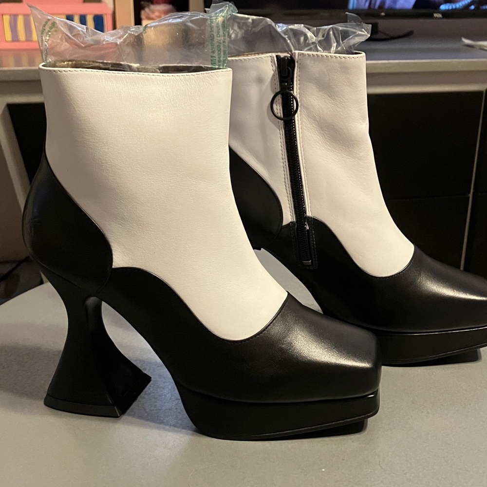 John Fluevog The 45 Munster Ankle Boot Limited Edition